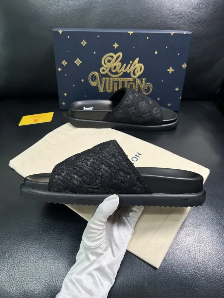 Louis Vuitton Шлепанцы мужские — Фото 5