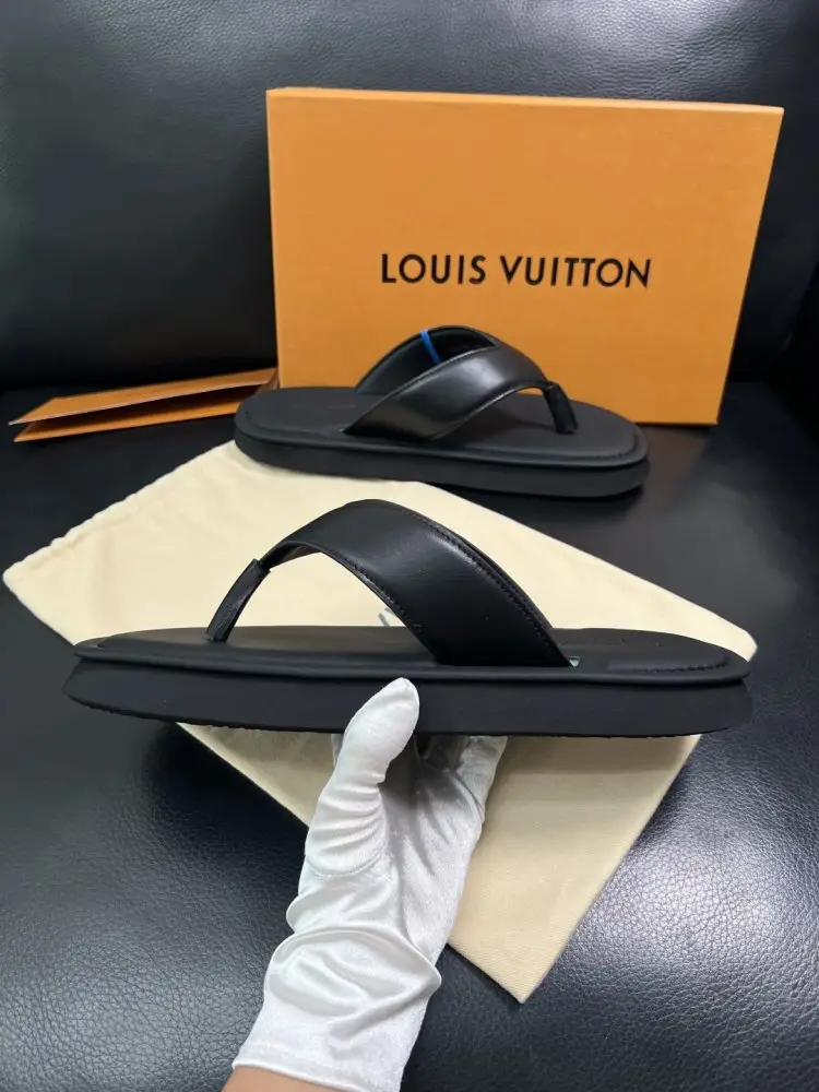 Louis Vuitton Шлепанцы мужские — Фото 5