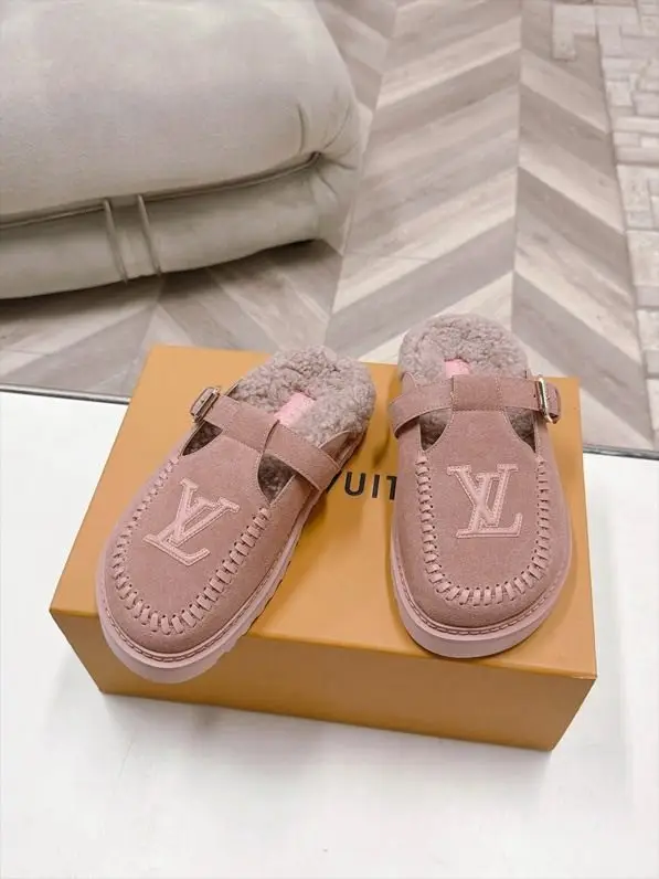 Louis Vuitton Шльопанці жіночі — Фото 2