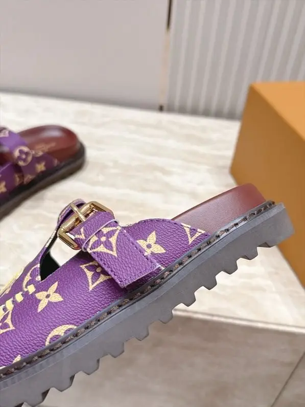 Louis Vuitton Шлепанцы женские — Фото 2