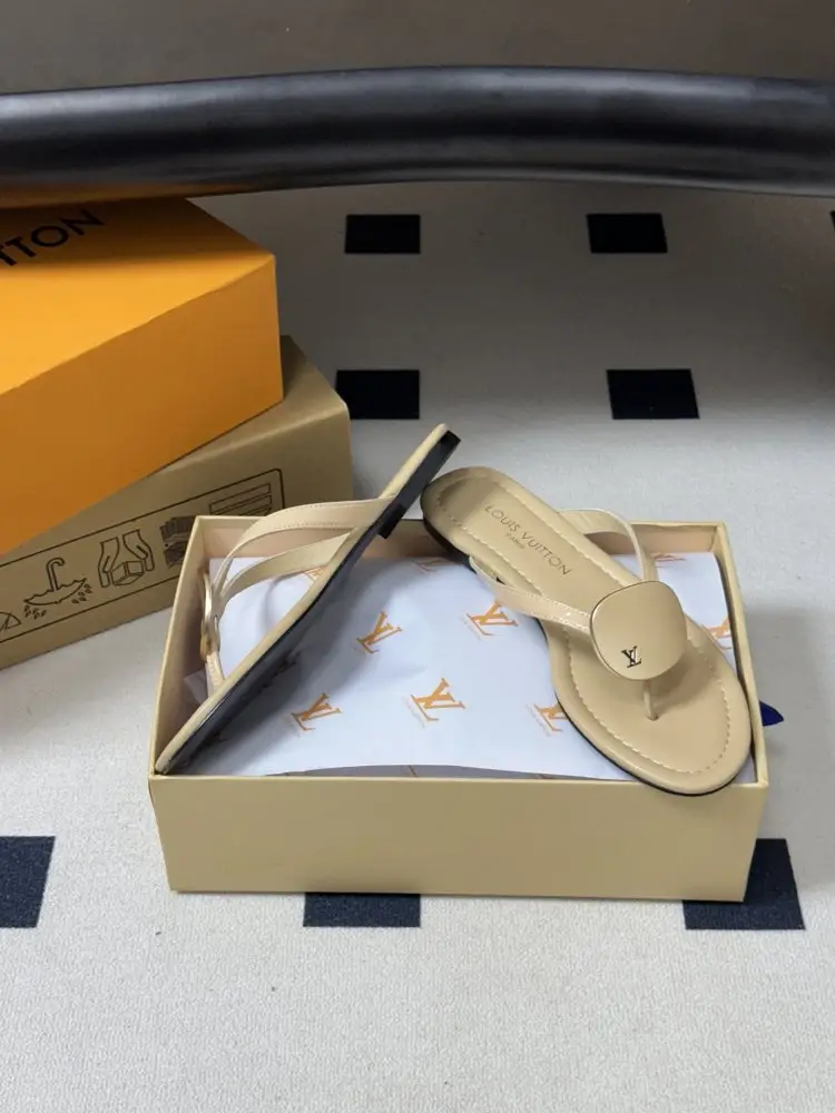 Louis Vuitton Step-ins women's — Photo 5