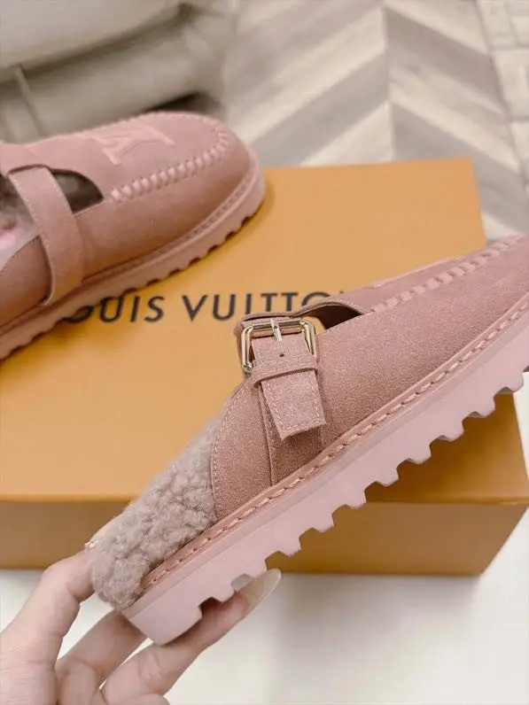 Louis Vuitton Шльопанці жіночі — Фото 5