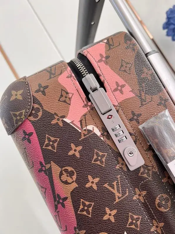 Louis Vuitton Чемодан Horizon 50 для ручний поклажі 36х50х18 см — Фото 5