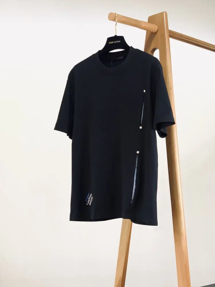 Louis Vuitton — T-shirt men's