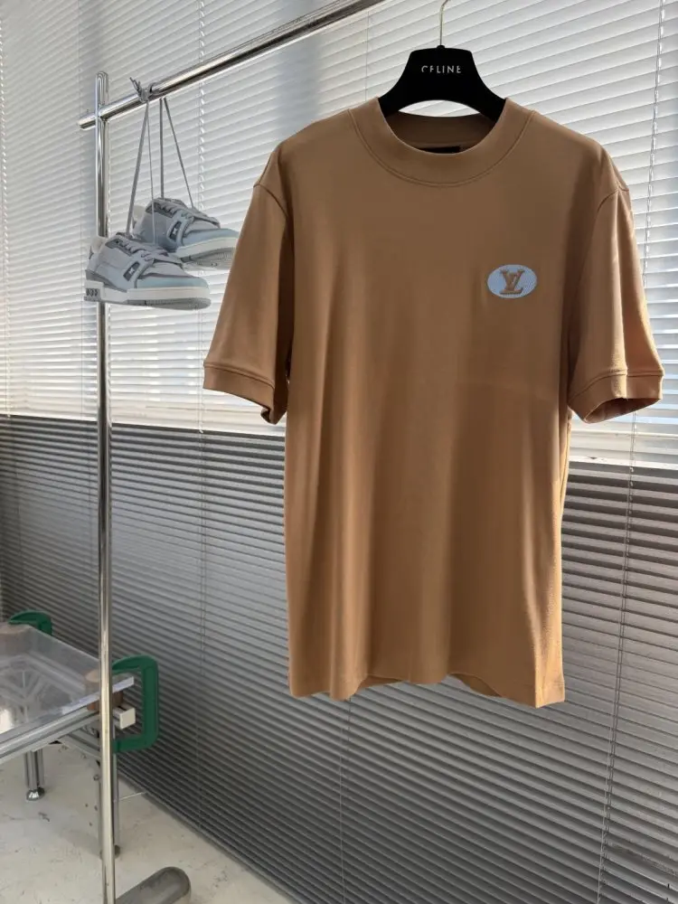 Louis Vuitton — T-shirt men's