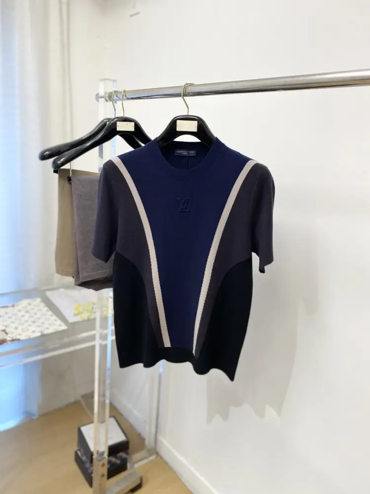 Louis Vuitton — T-shirt men's