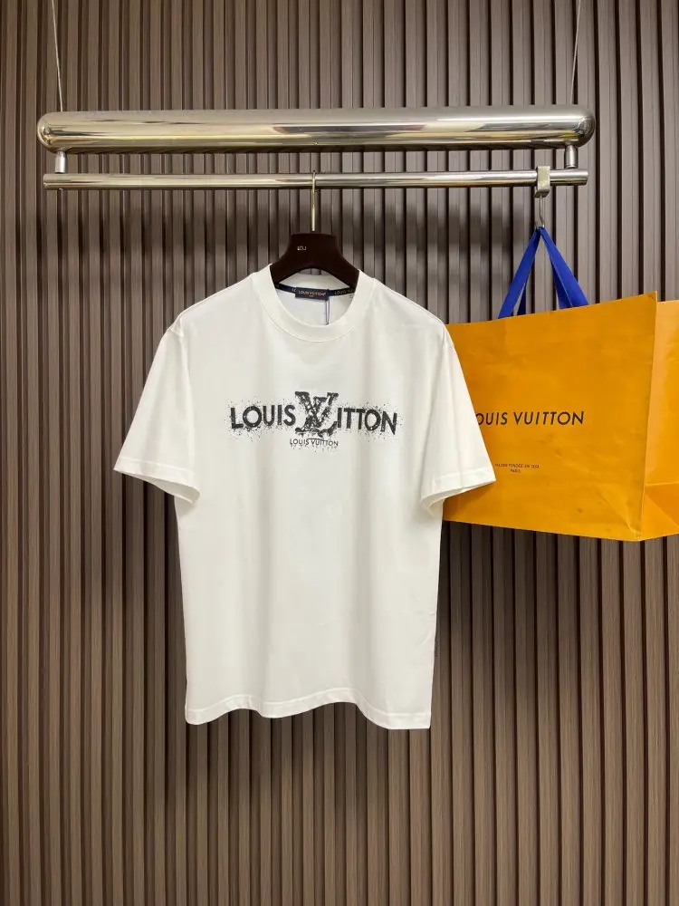 Louis Vuitton — Футболка мужская