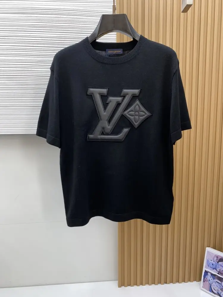 Louis Vuitton — Футболка чоловіча