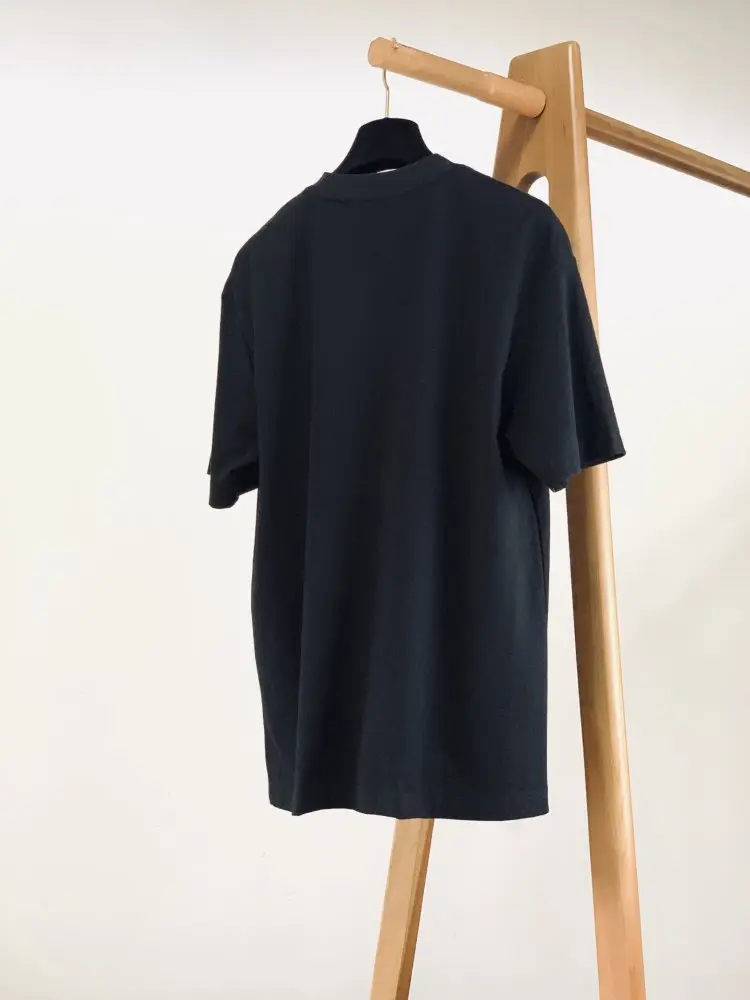 Louis Vuitton T-shirt men's — Photo 2