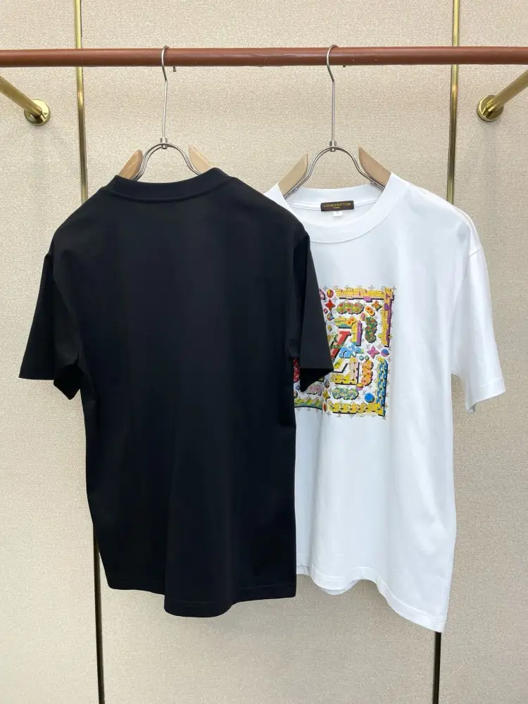 Louis Vuitton T-shirt men's — Photo 2