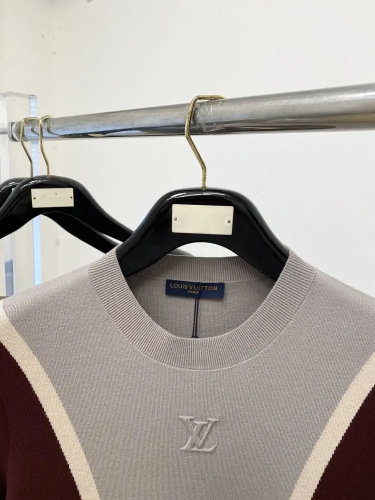 Louis Vuitton Футболка чоловіча — Фото 2