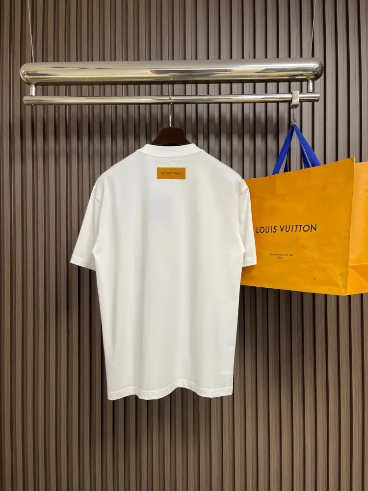 Louis Vuitton Футболка чоловіча — Фото 2