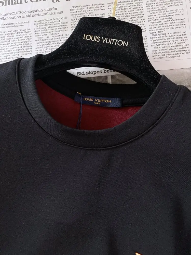 Louis Vuitton T-shirt men's — Photo 3