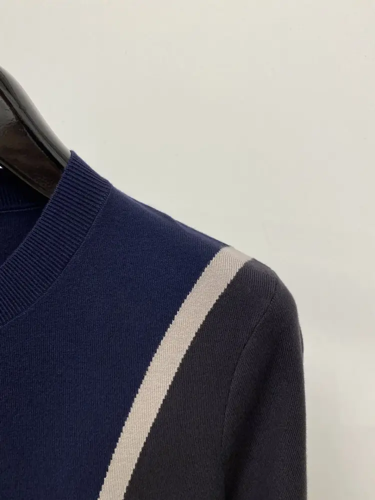 Louis Vuitton T-shirt men's — Photo 3