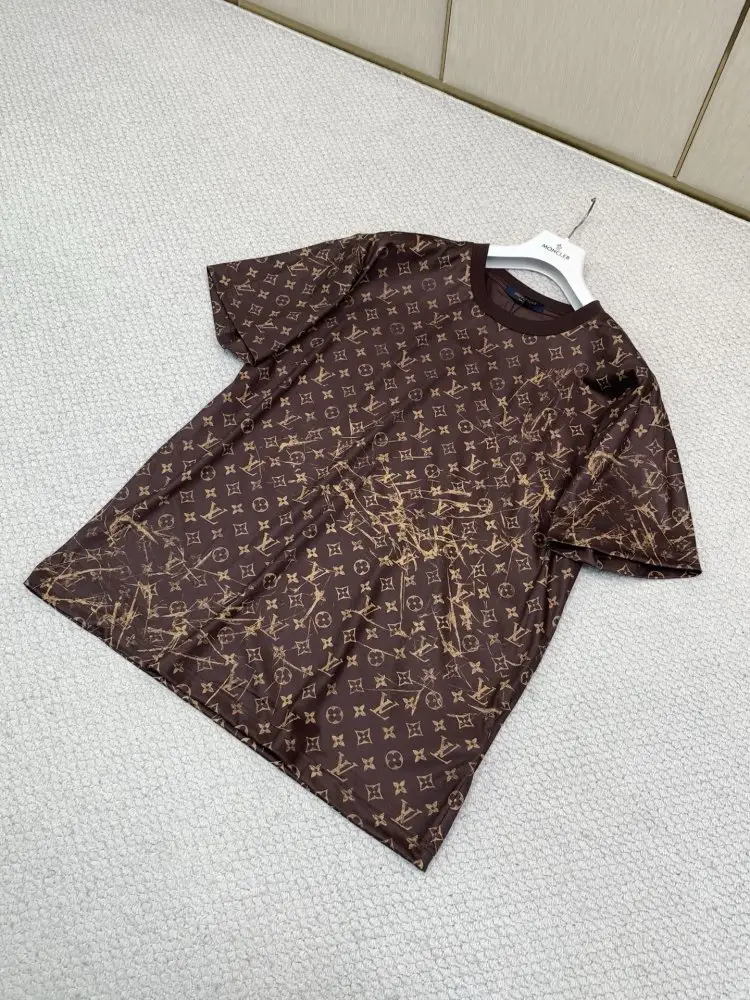 Louis Vuitton Футболка чоловіча — Фото 3