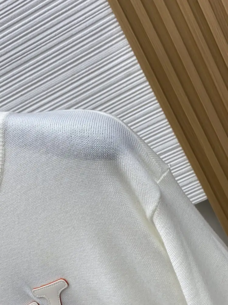 Louis Vuitton T-shirt men's — Photo 4