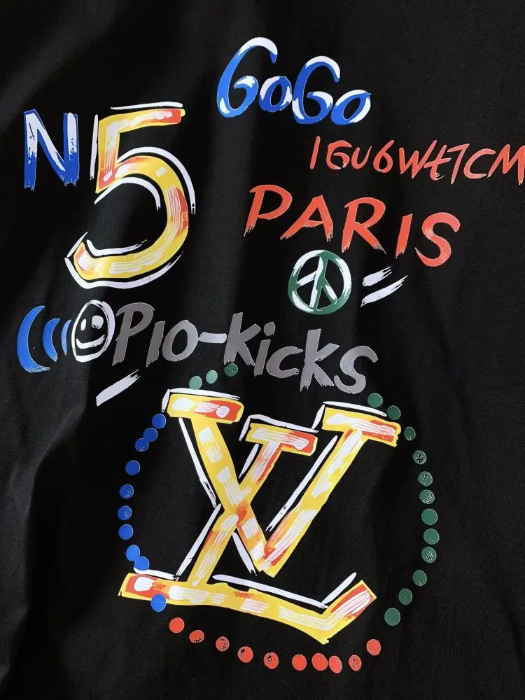 Louis Vuitton Футболка чоловіча — Фото 4