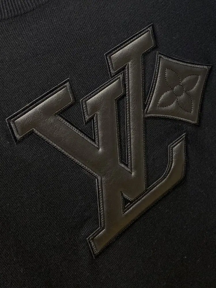 Louis Vuitton T-shirt men's — Photo 4