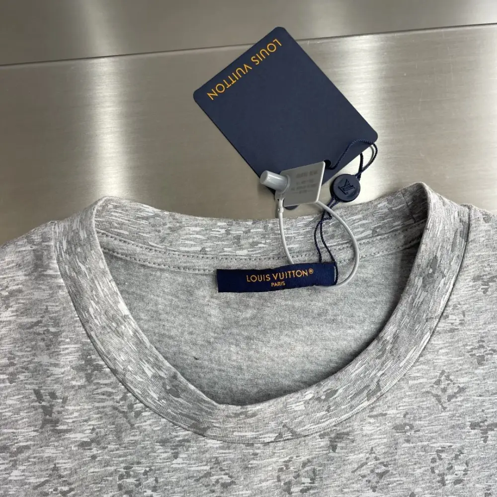 Louis Vuitton Футболка чоловіча — Фото 4