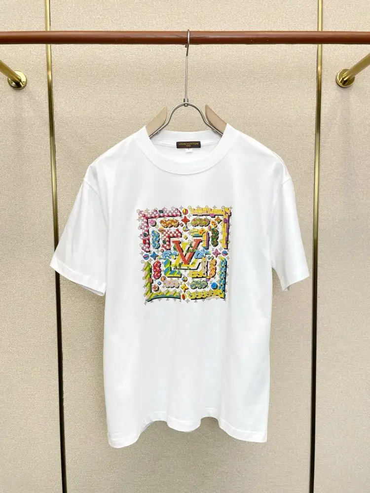 Louis Vuitton T-shirt men's — Photo 5