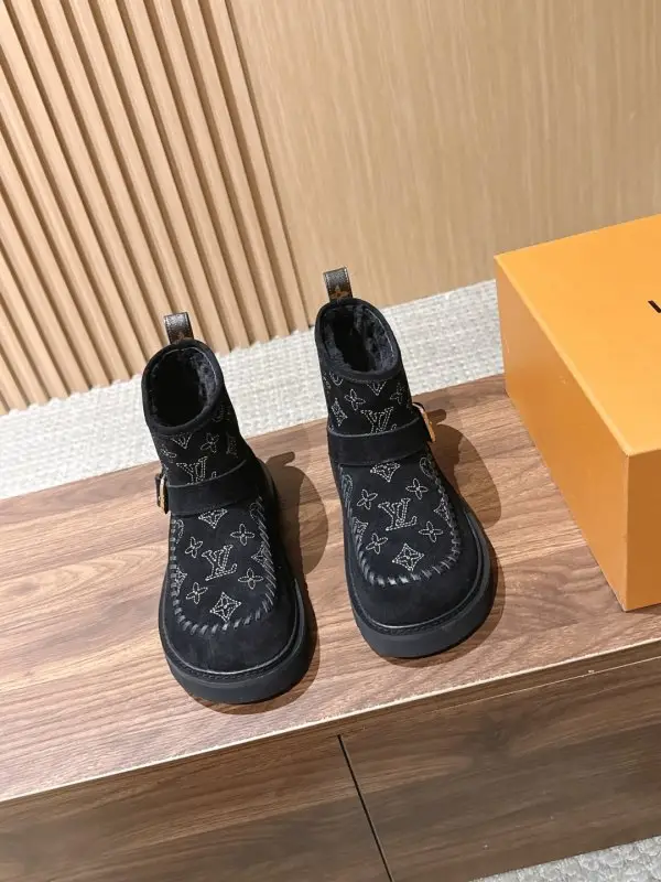 Louis Vuitton — Угги LV Colorado