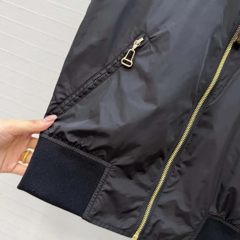 Louis Vuitton Vest women's — Photo 5