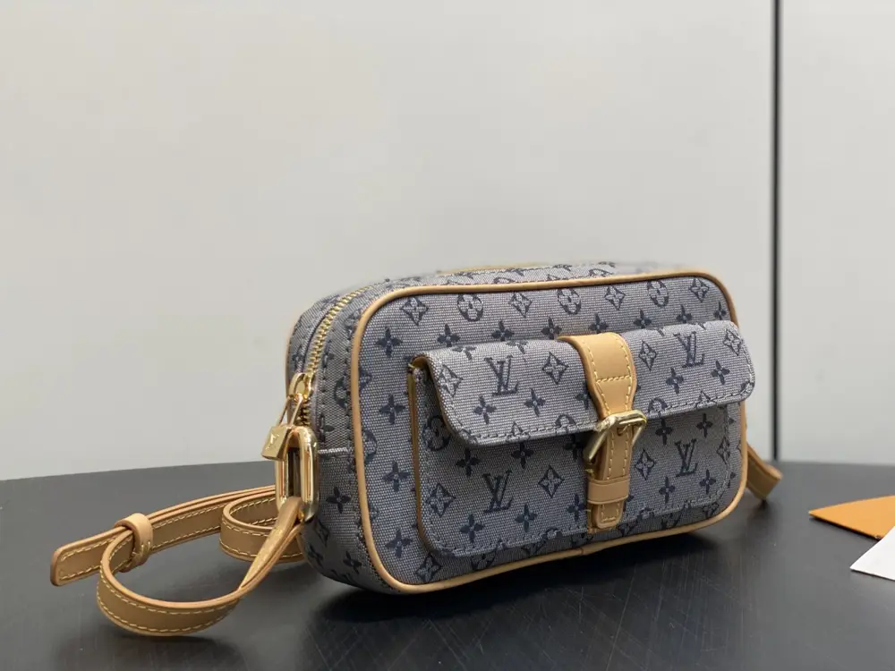 Louis Vuitton Винтажная джинсовая сумка 22 см для фотоаппарата — Фото 2