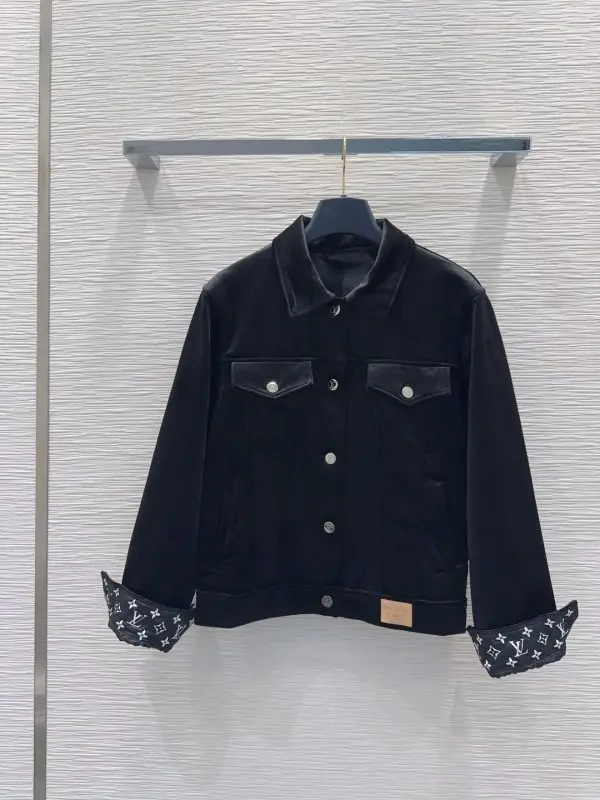 Louis Vuitton — Women's velvet jacket