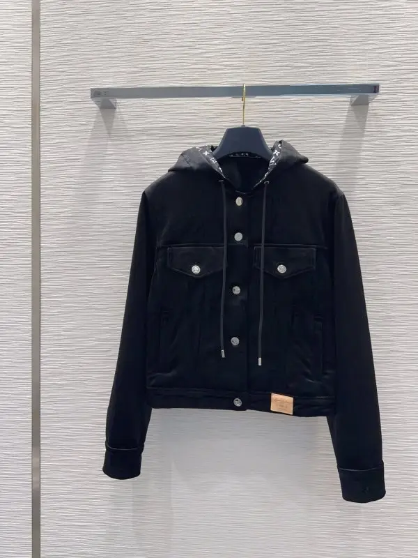 Louis Vuitton Женская бархатная куртка — Фото 3