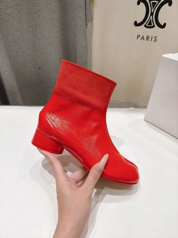Maison Margiela MM6 Ботильоны с раздельным носком и массивным каблуком — Фото 5