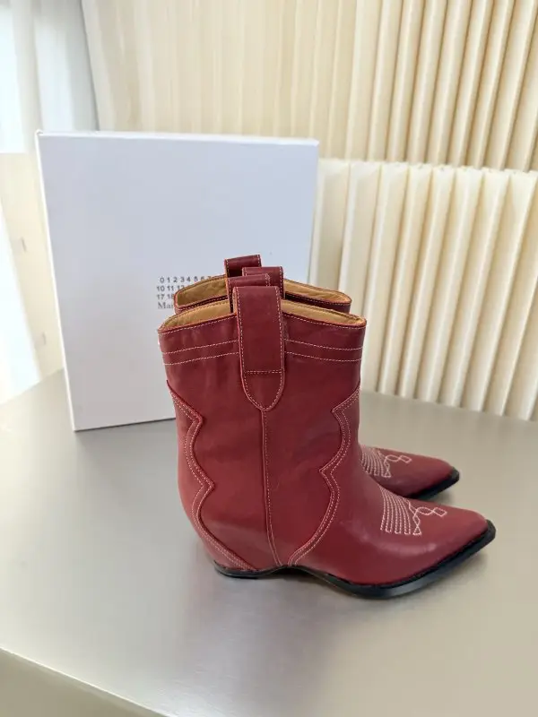 Maison Margiela MM6 Ботильоны MM6 Retro с острым носком и танкеткой — Фото 2