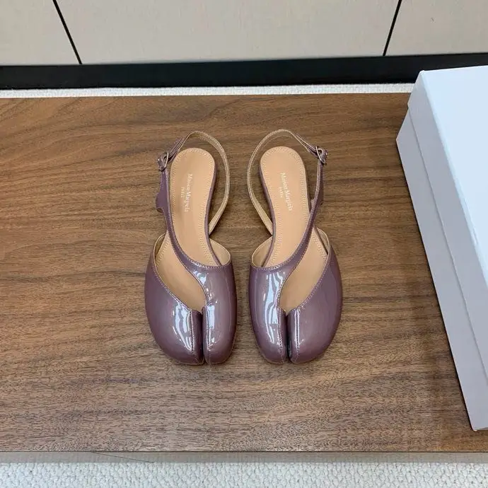 Maison Margiela MM6 — Балетки Tabi з роздвоєним носком