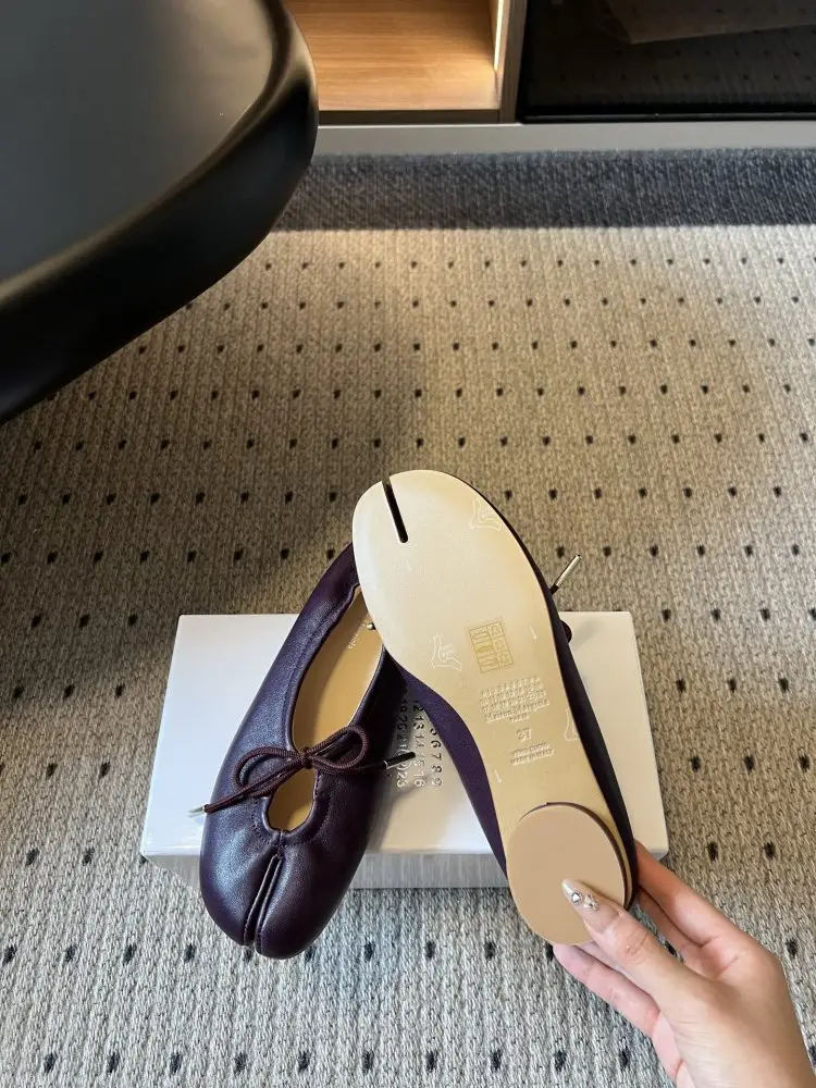 Maison Margiela MM6 Ballet shoes Tabi from bifurcated the toe — Photo 3