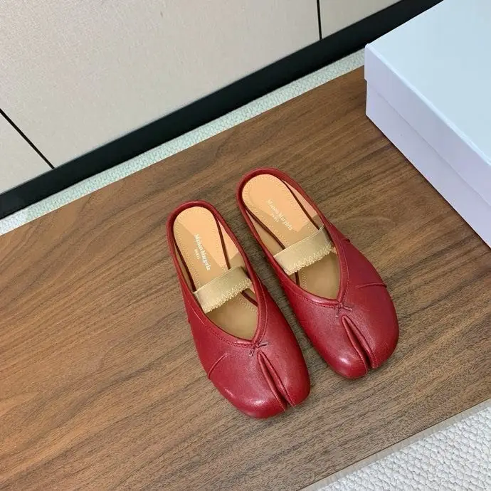 Maison Margiela MM6 Балетки Tabi с раздвоенным носком — Фото 4