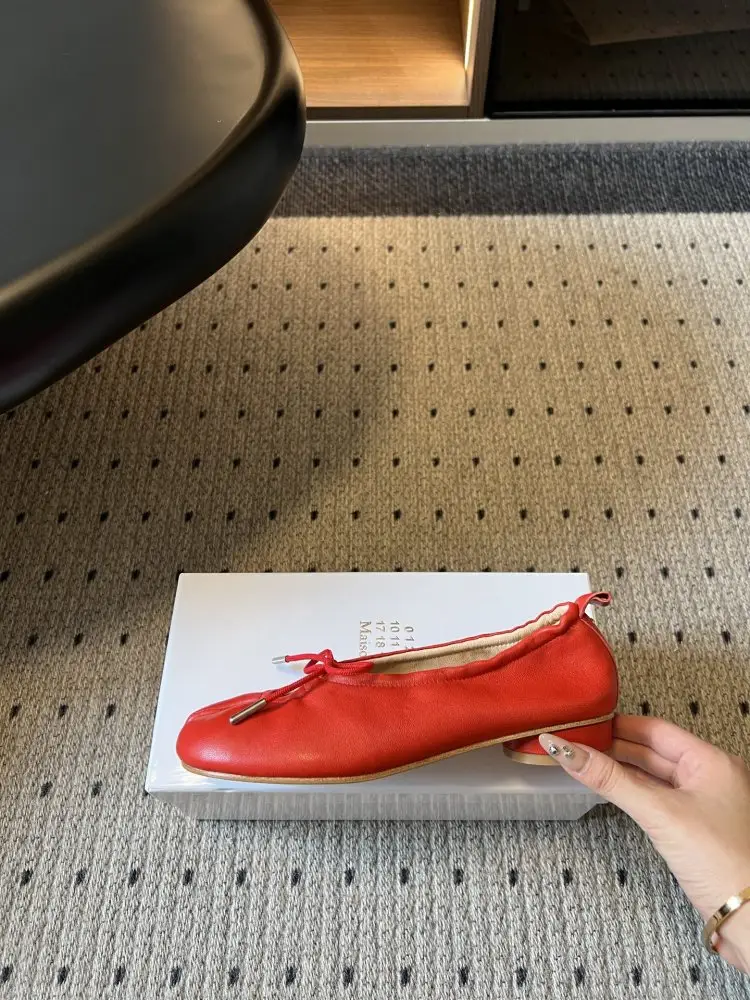 Maison Margiela MM6 Ballet shoes Tabi from bifurcated the toe — Photo 5