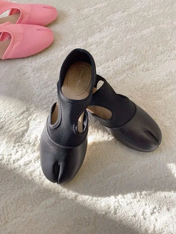 Maison Margiela MM6 — Балетки Tabi с раздельным носком