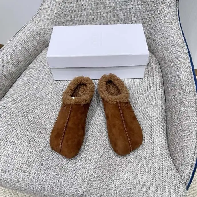 Maison Margiela MM6 — Балетки зимние на меху