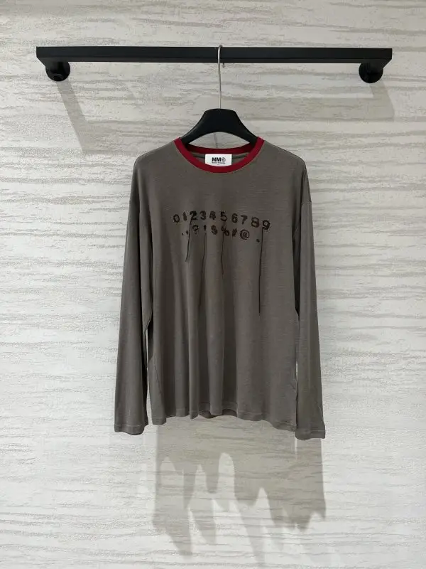 Maison Margiela MM6 — Кофта жіноча