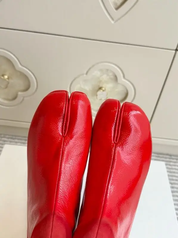 Maison Margiela MM6 Ботинки MM6 Tabi с раздельным носком и массивным каблуком — Фото 2