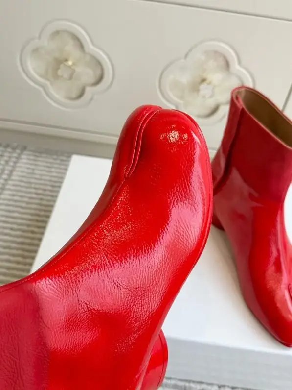 Maison Margiela MM6 Ботинки MM6 Tabi с раздельным носком и массивным каблуком — Фото 4