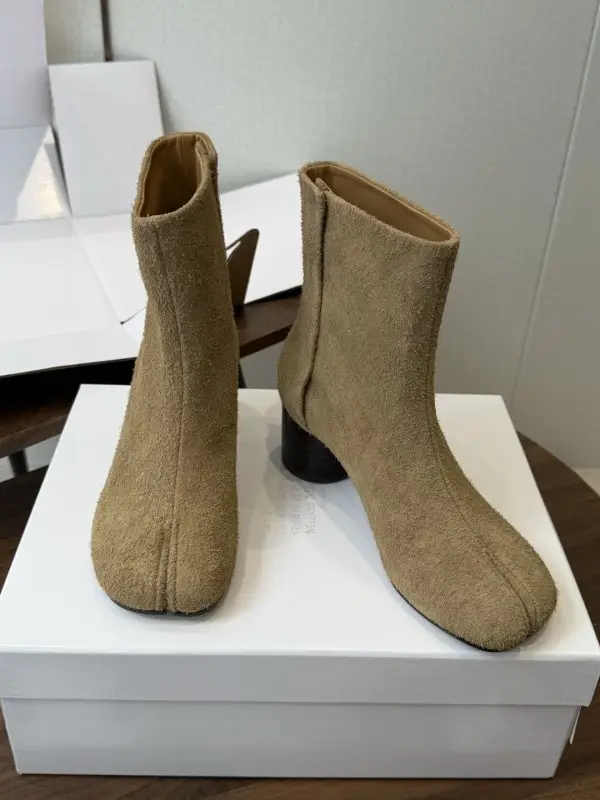 Maison Margiela MM6 Черевики Tabi з роздвоєним носком — Фото 4