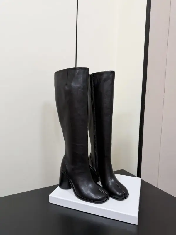 Maison Margiela MM6 — Чоботи Tabi шкіряні з роздвоєним носком