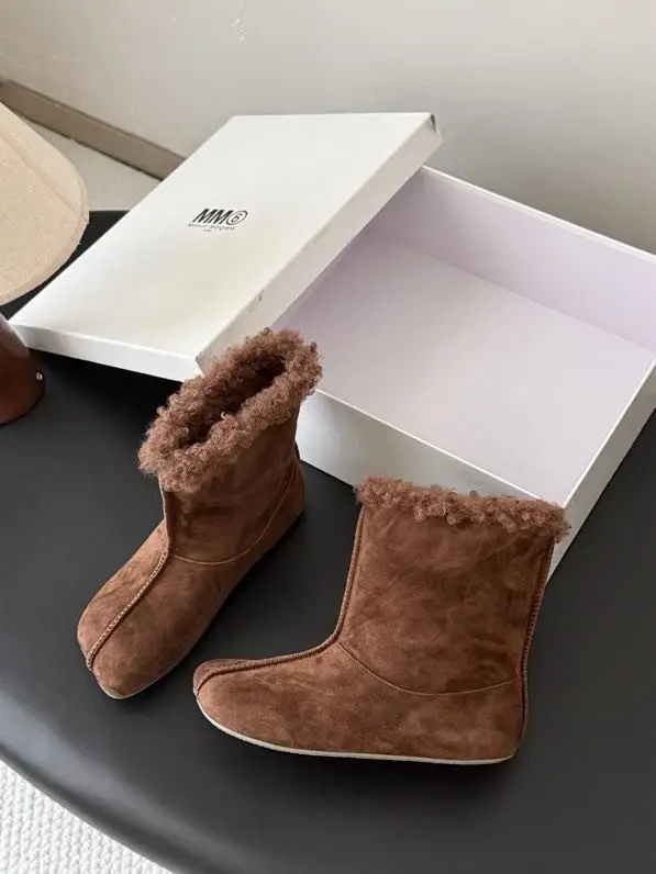 Maison Margiela MM6 — Черевики Tabi шкіряні на хутрі