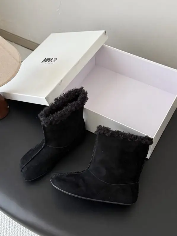 Maison Margiela MM6 — Черевики Tabi шкіряні на хутрі
