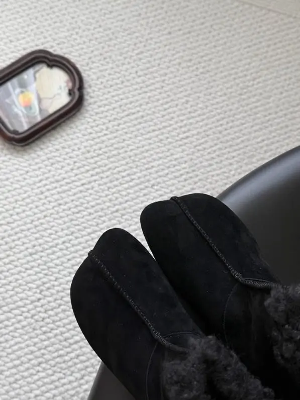 Maison Margiela MM6 Черевики Tabi шкіряні на хутрі — Фото 3