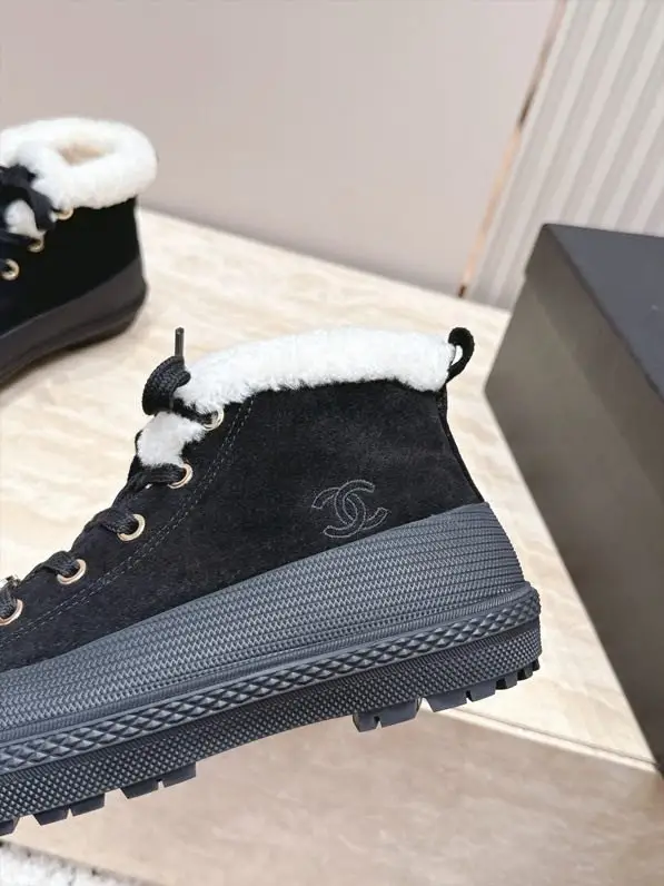 Maison Margiela MM6 Черевики жіночі на хутрі зимові — Фото 5