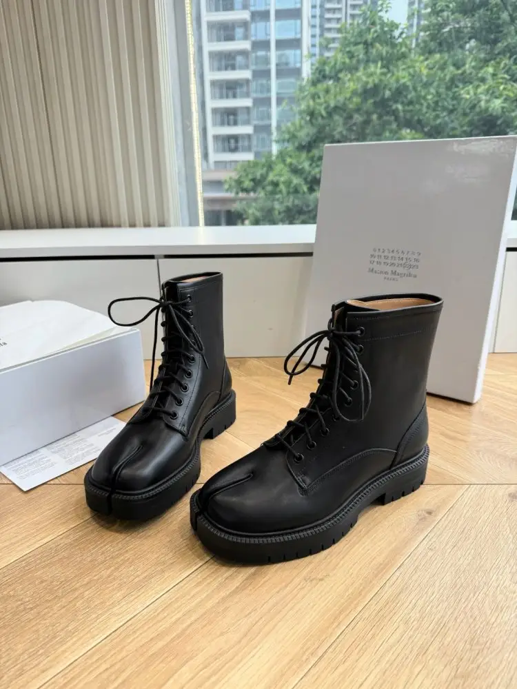Maison Margiela MM6 — Черевики жіночі