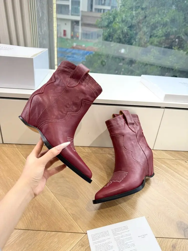 Maison Margiela MM6 — Ковбойські чоботи MM6 з роздільним носком