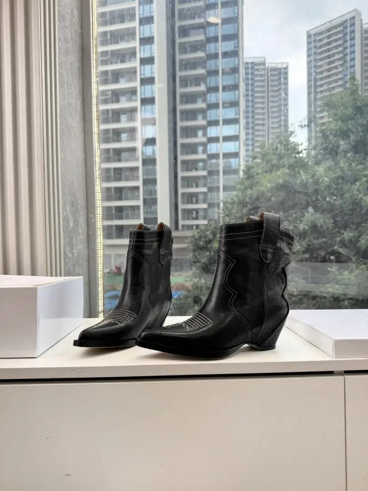 Maison Margiela MM6 Cowboy boots MM6 from split the toe — Photo 3