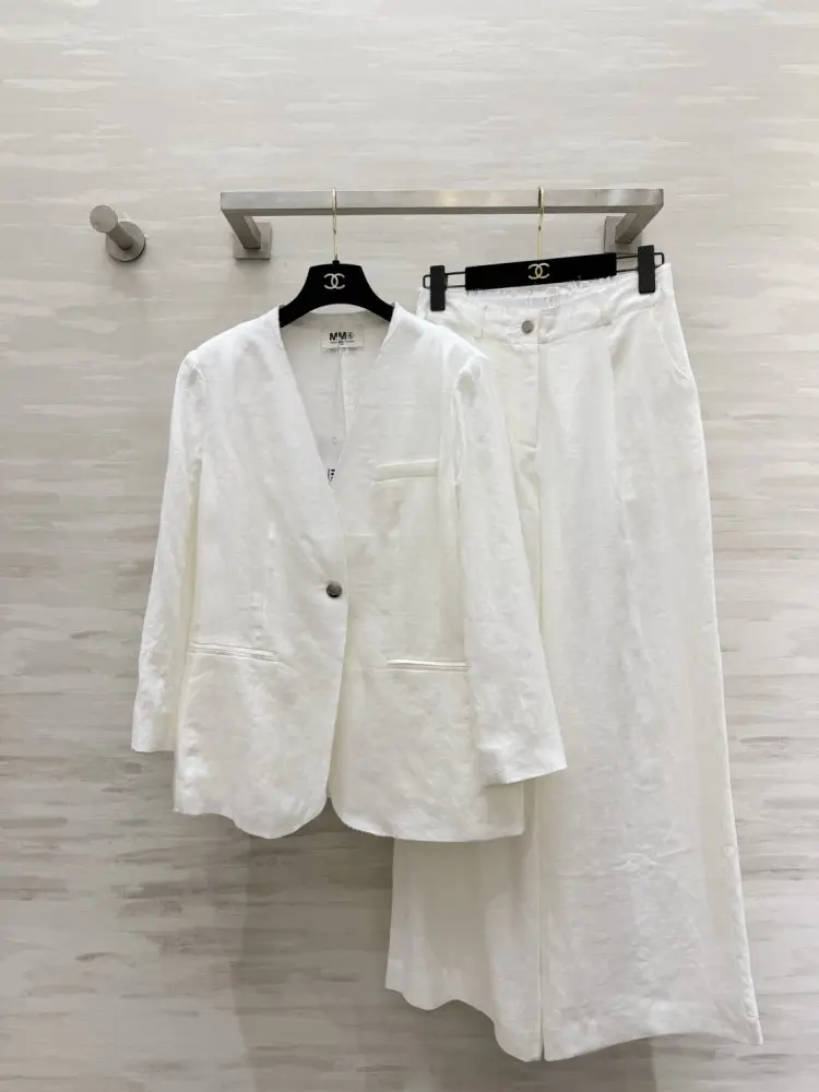 Linen costume female